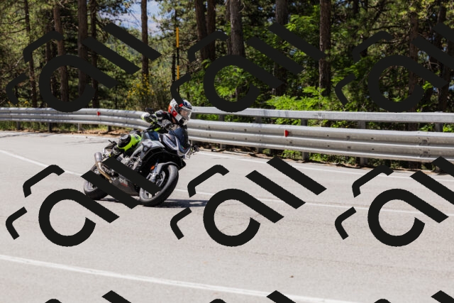 202506281156-_04A4753_c3_