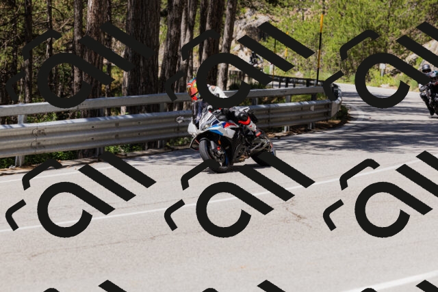 202506281206-_04A4825_c3_