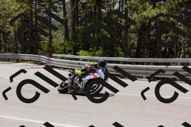 202506281213-_04A4895_c3_