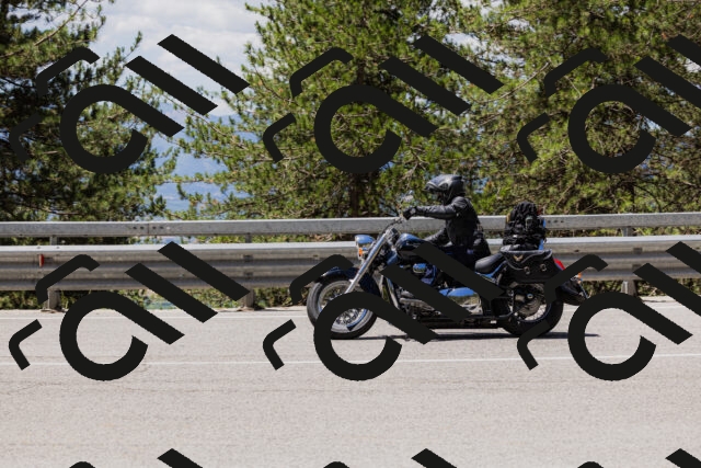 202506281225-_04A4997_c3_