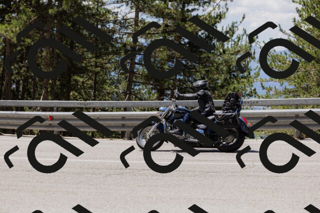 202506281225-_04A4998_c3_