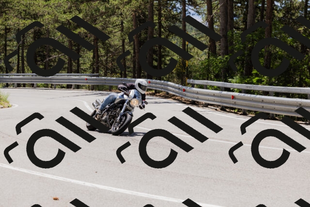 202506281230-_04A5009_c3_