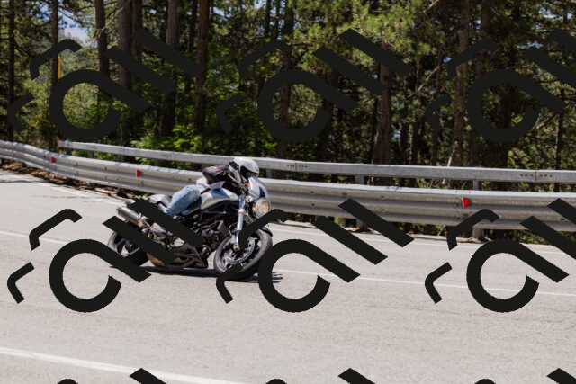 202506281230-_04A5010_c3_