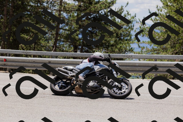 202506281230-_04A5011_c3_