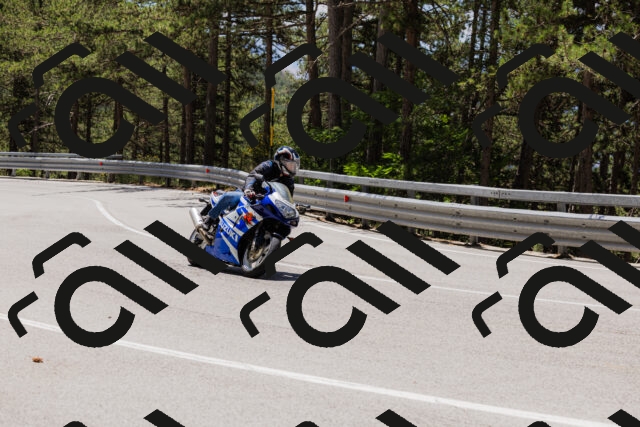 202506281231-_04A5024_c3_