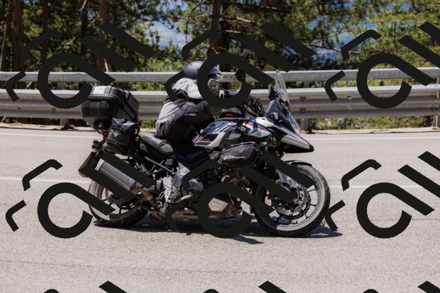 202506281235-_04A5038_c3_