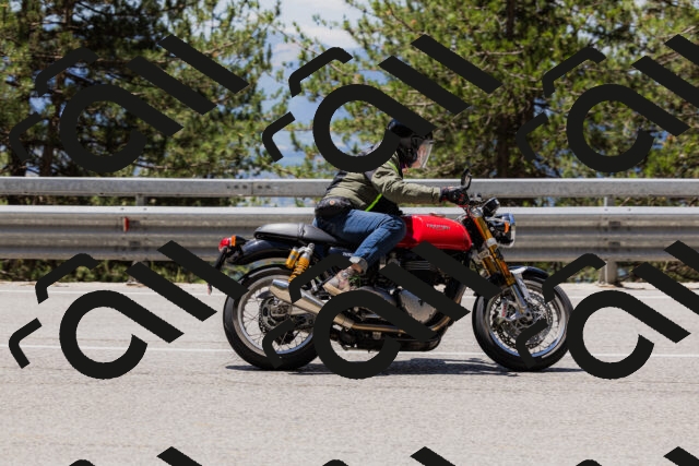 202506281238-_04A5052_c3_