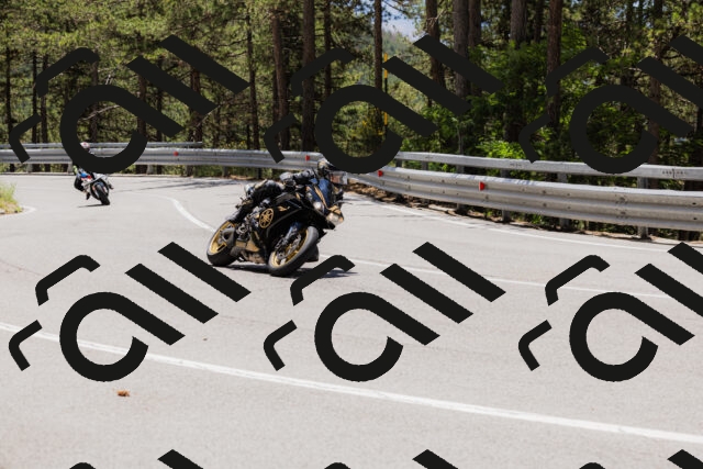 202506281239-_04A5063_c3_