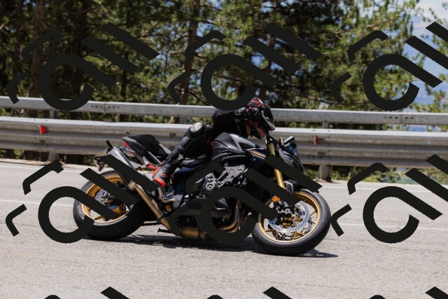 202506281242-_04A5102_c3_