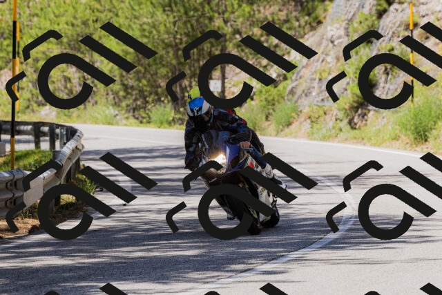 202506281243-_04A5105_c3_