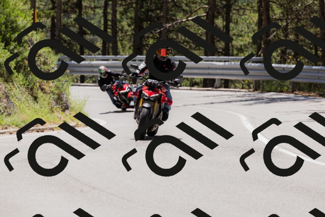 202506281246-_04A5147_c3_