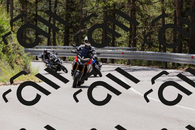 202506281250-_04A5157_c3_