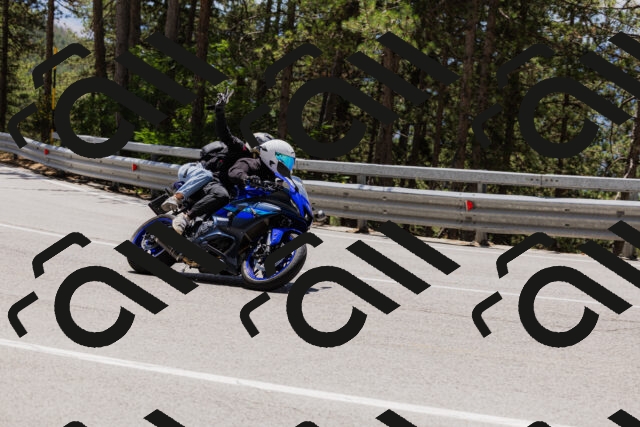 202506281250-_04A5172_c3_