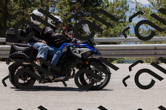 202506281253-_04A5184_c3_