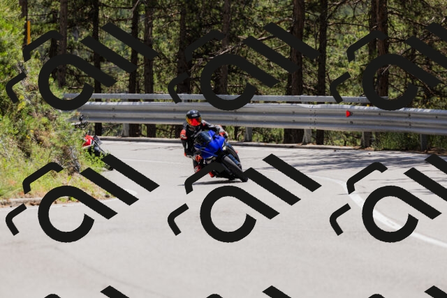 202506281304-_04A5230_c3_