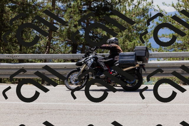 202506281305-_04A5241_c3_