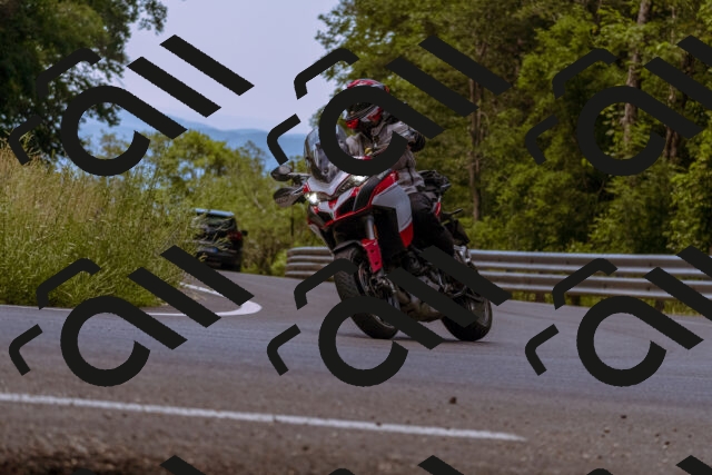 202506281158-_DSC0946_d1_