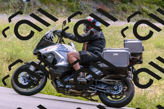 202506281225-_DSC1056_d1_