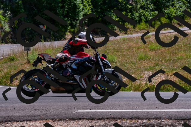 202506281413-DSC_4411_d2_