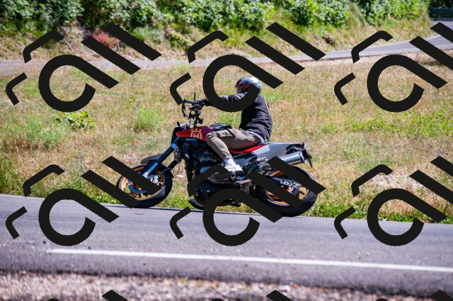 202506281537-DSC_4713_d2_