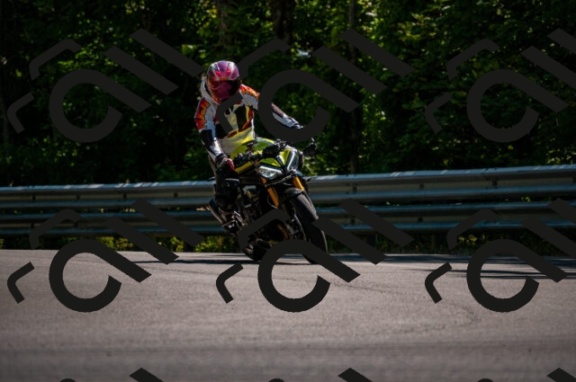 202506281549-DSC_4767_d2_