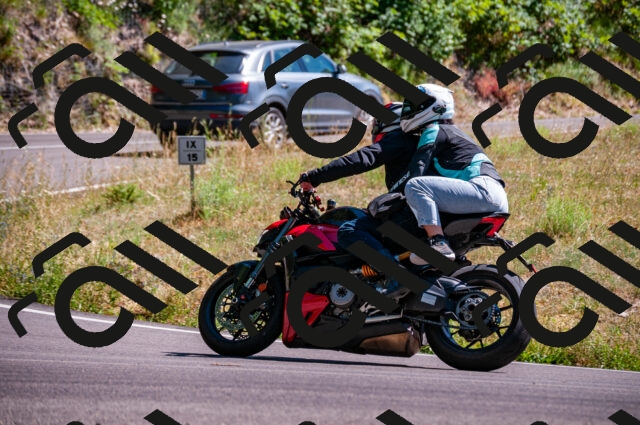 202506281555-DSC_4820_d2_