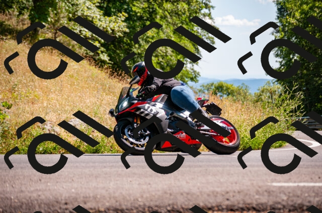 202506281558-DSC_4835_d2_