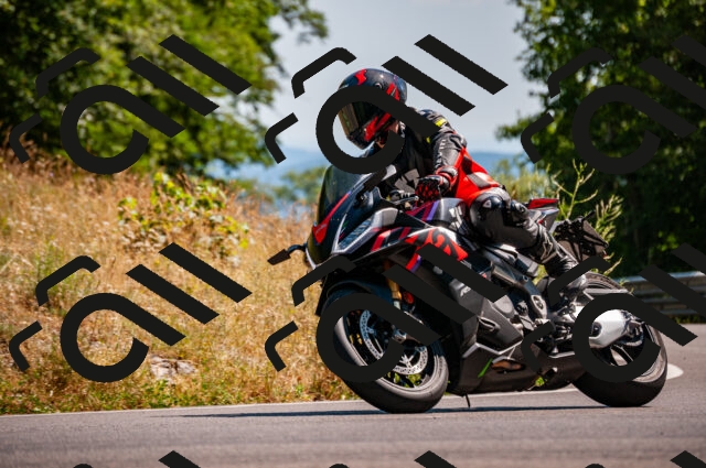 202506281559-DSC_4853_d2_