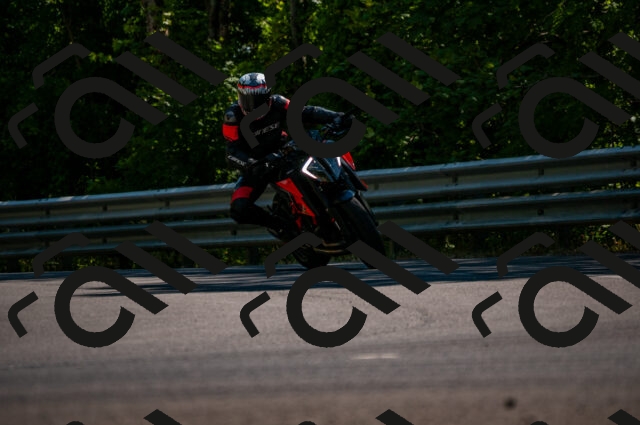 202506281619-DSC_4889_d2_