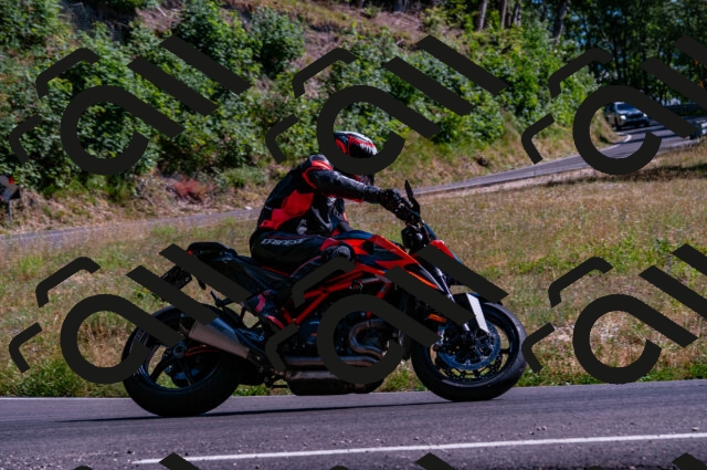 202506281626-DSC_4927_d2_