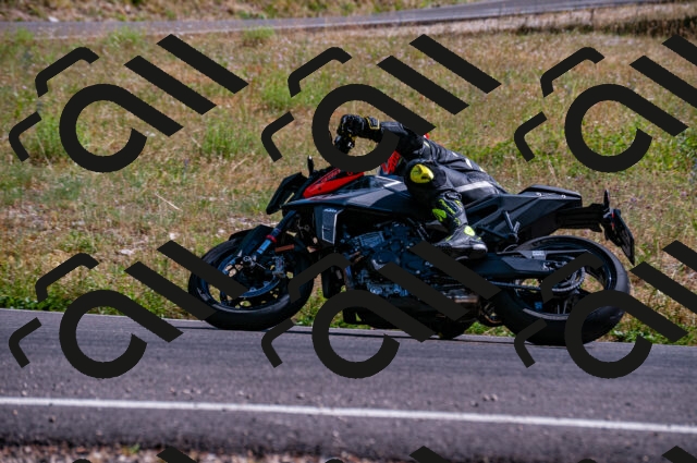 202506281629-DSC_4940_d2_