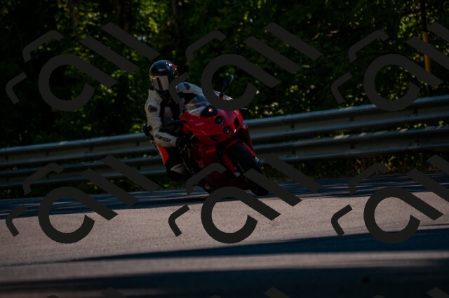 202506281643-DSC_5012_d2_