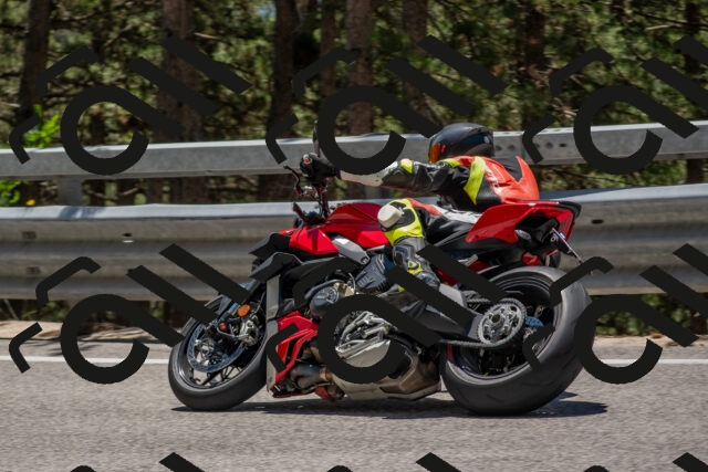 202506281306-DSC_5603_c4_