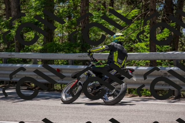 202506281329-DSC_5704_c4_