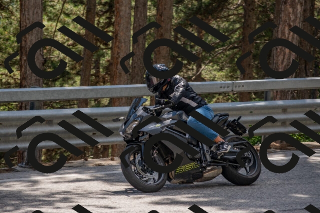 202506281504-DSC_5975_c4_