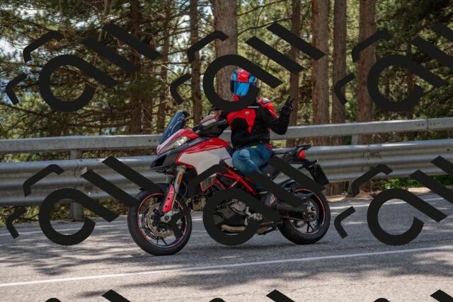 202506281539-DSC_6142_c4_