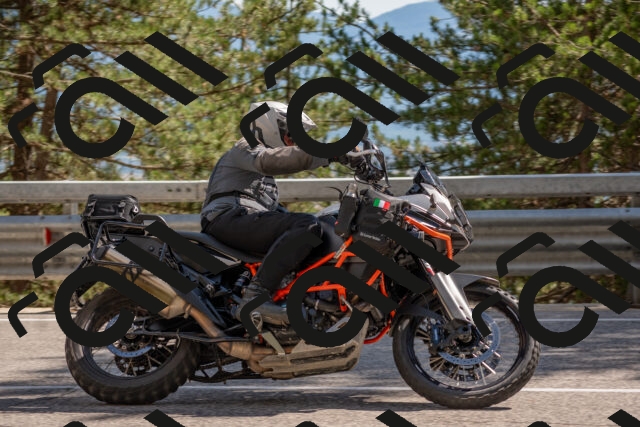 202506281559-DSC_6272_c4_