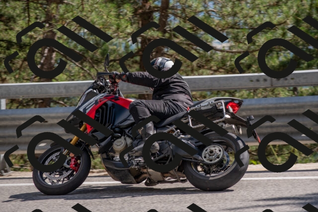 202506281603-DSC_6296_c4_