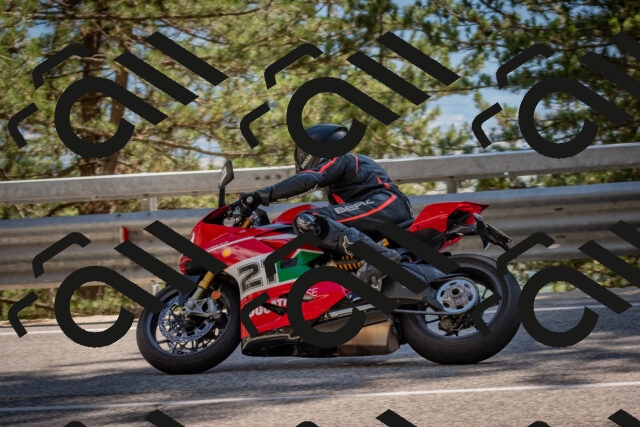 202506281613-DSC_6372_c4_