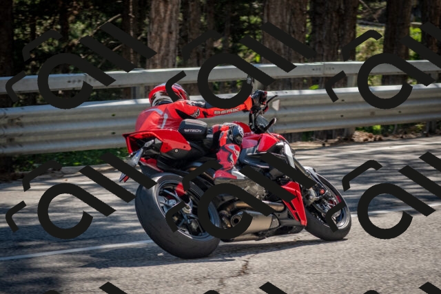 202506281620-DSC_6425_c4_