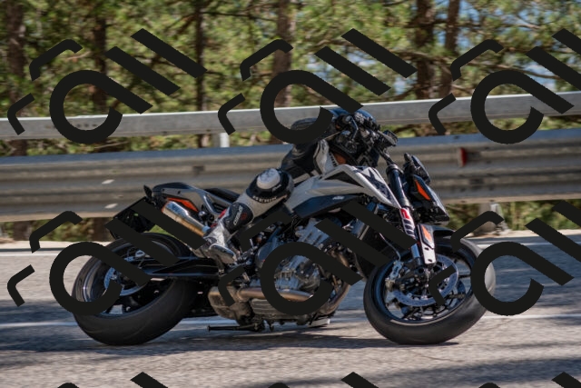 202506281629-DSC_6472_c4_