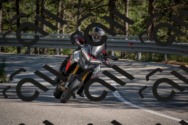 202506281632-DSC_6509_c4_