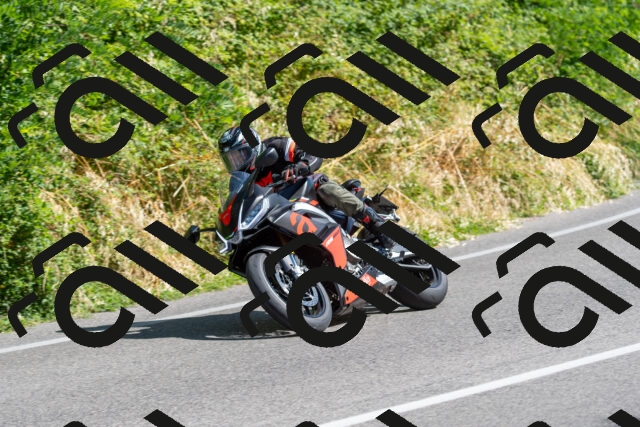 20250628102420-R01_7658_r1