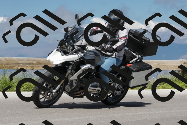 202506281105-239A9092-_c6_