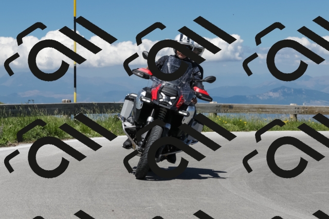 202506281137-239A9151-_c6_