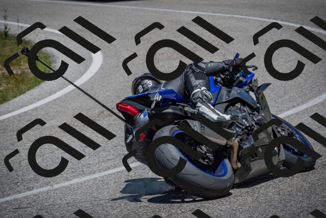 20250630124243-_5007518_am_