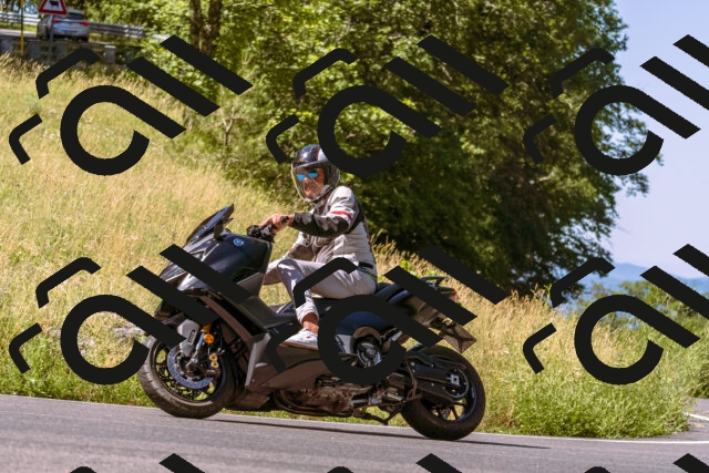 202506291040-_DSC1331_d1_