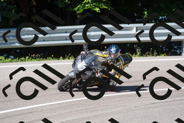 20250629093605-R01_8251_r1