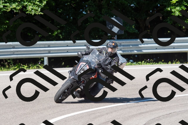 20250629093648-R01_8263_r1