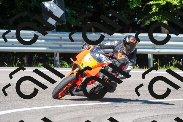 20250629095618-R01_8332_r1